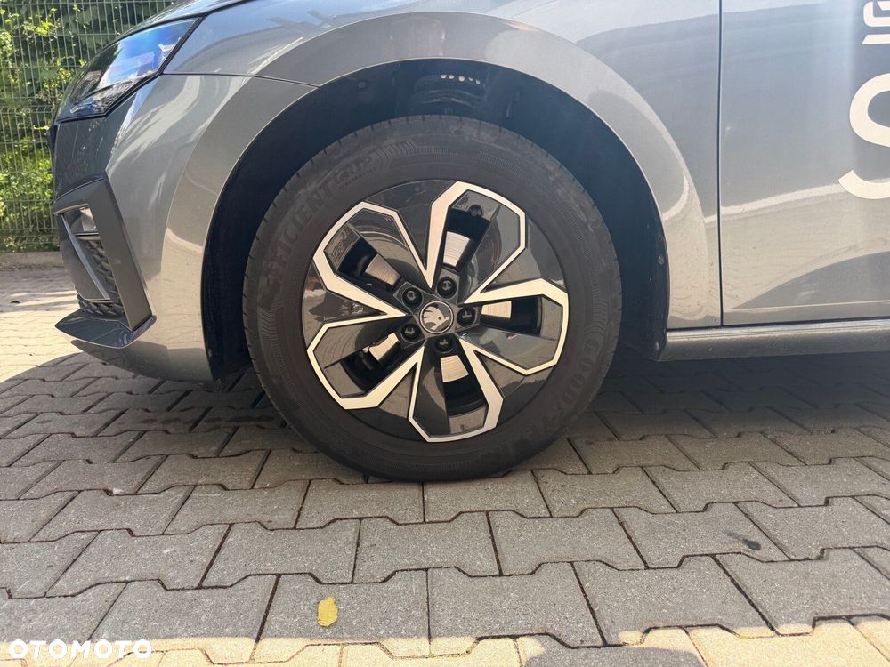 Skoda Scala 1.0 TSI Selection DSG - 33