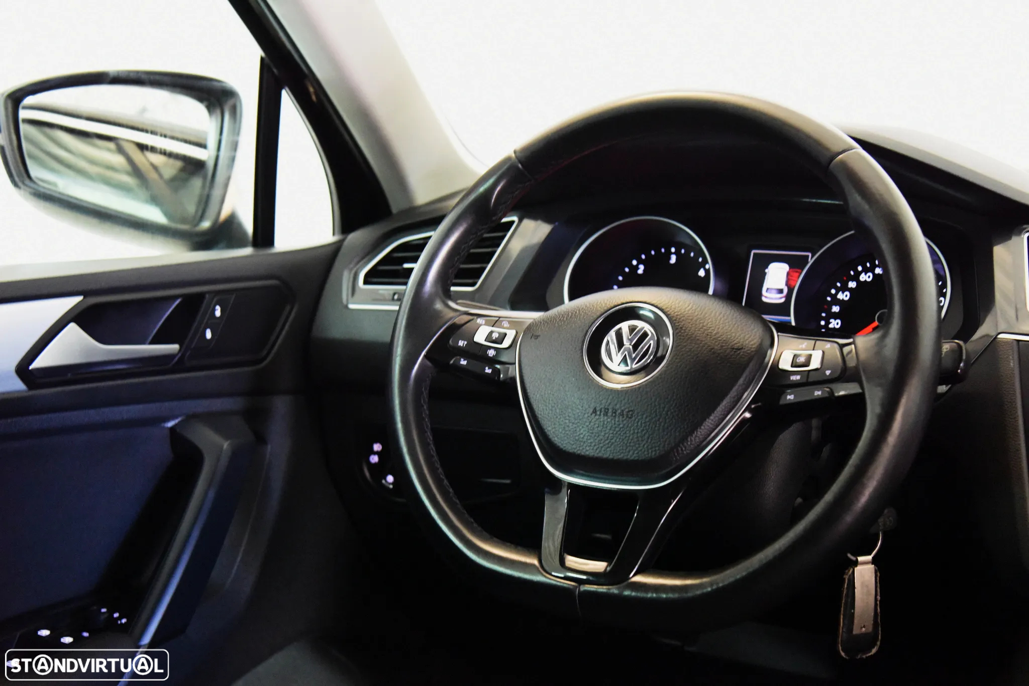 VW Tiguan 2.0 TDI Highline - 18