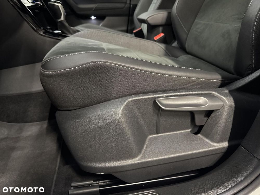 Volkswagen T-Roc 1.5 TSI Style DSG - 12