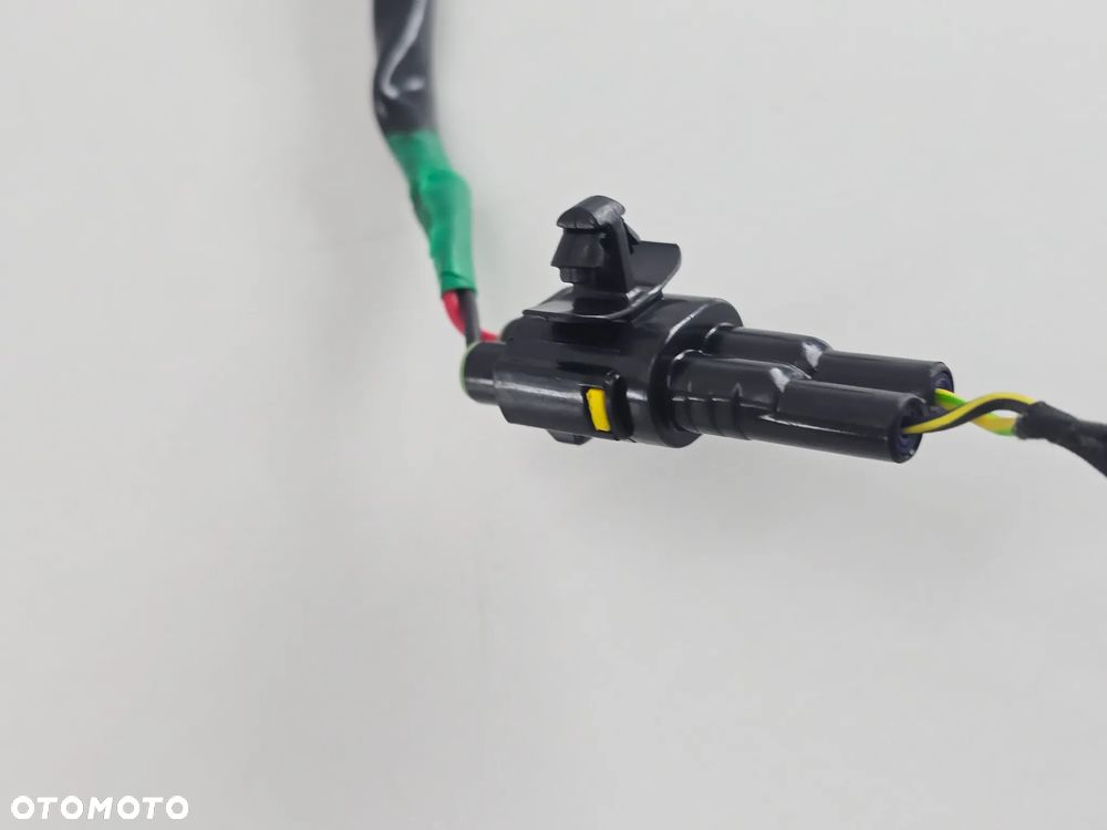 CZUJNIK   TRIUMPH SCRAMBLER 400 SPEED - 12