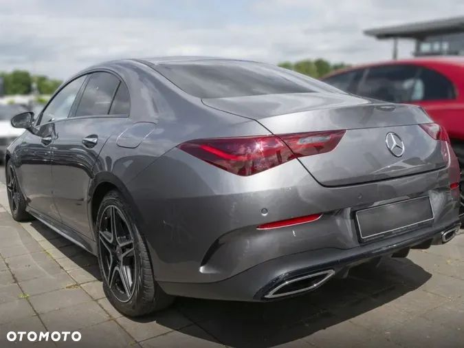 Mercedes-Benz CLA 200 AMG Line 7G-DCT - 4