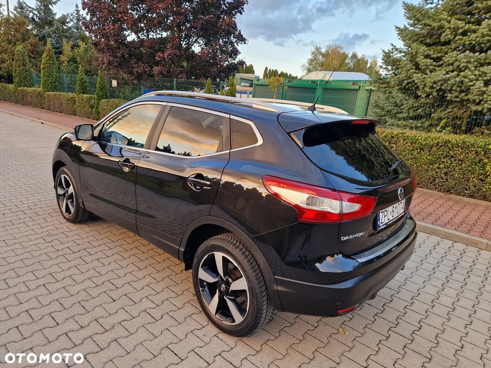 Nissan Qashqai - 14