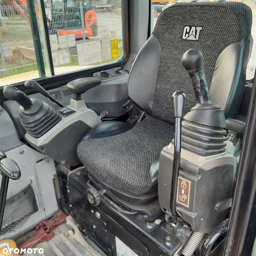Caterpillar 305 E2 - 12