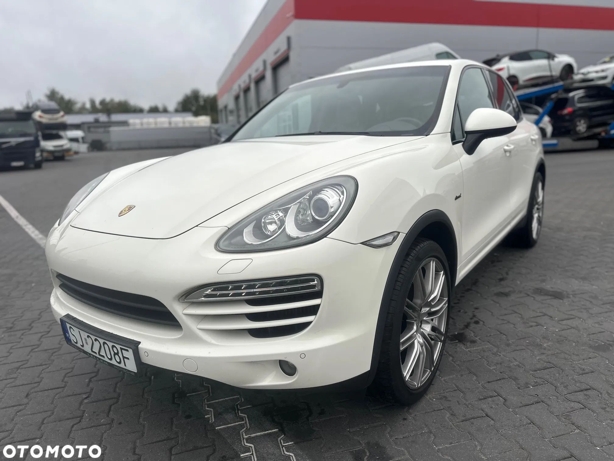Porsche Cayenne Diesel - 1