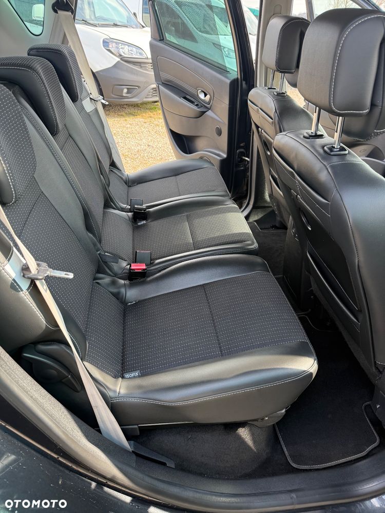 Renault Scenic TCe 130 Bose Edition - 12