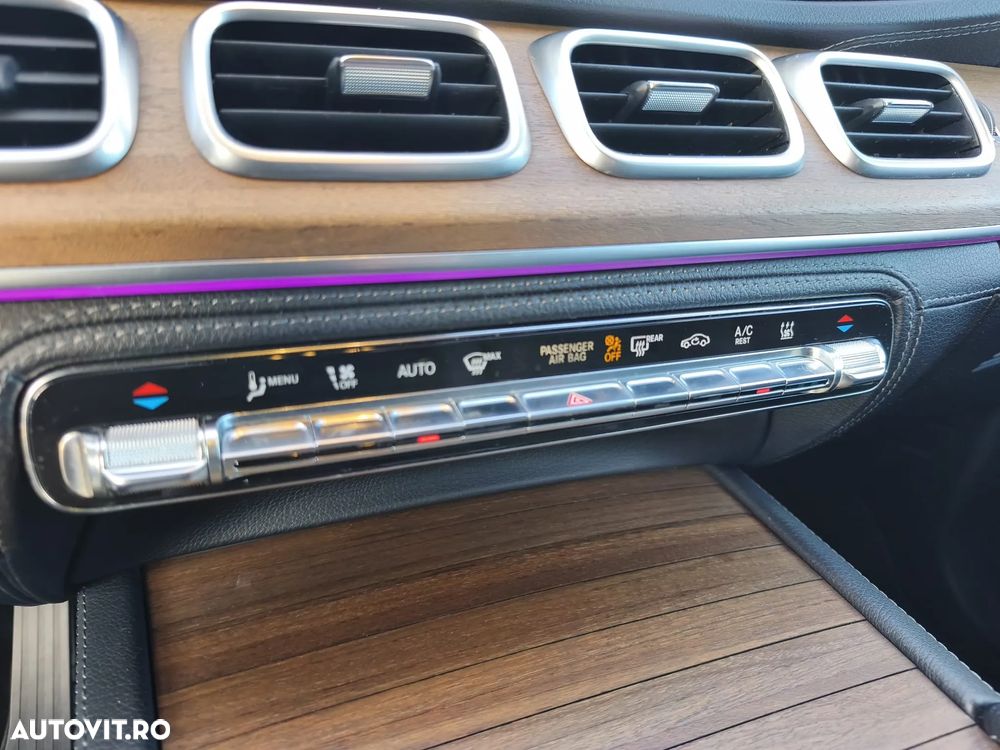 Mercedes-Benz GLE - 27