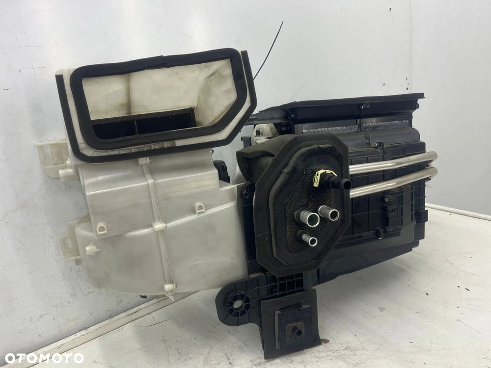 Nagrzewnica Mazda 6 II GH 07-12r. obudowa chłodnicy wody parownik klimatyzacji Europa gs1eb - 1