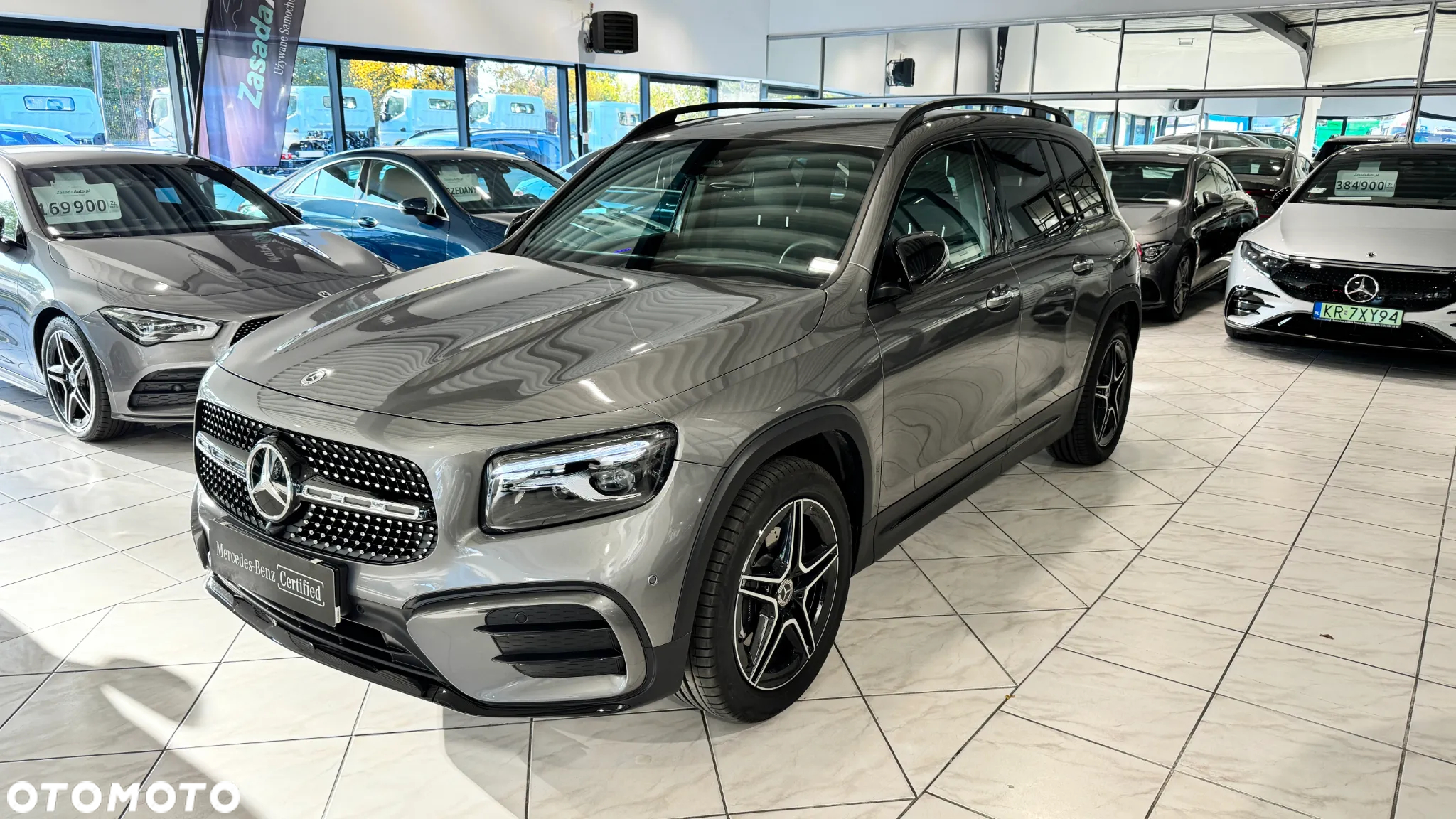 Mercedes-Benz GLB 200 AMG Line 7G-DCT - 2