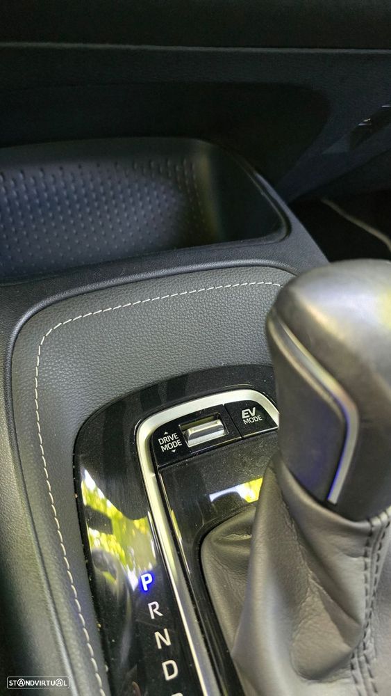 Toyota Corolla 1.8 Hybrid Exclusive - 15