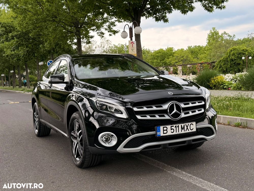 Mercedes-Benz GLA 220 4MATIC - 2