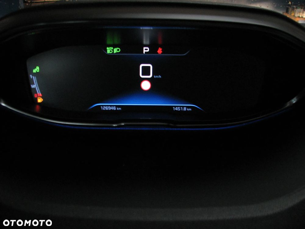 Peugeot 3008 BlueHDi 130 Stop & Start EAT8 Allure - 33