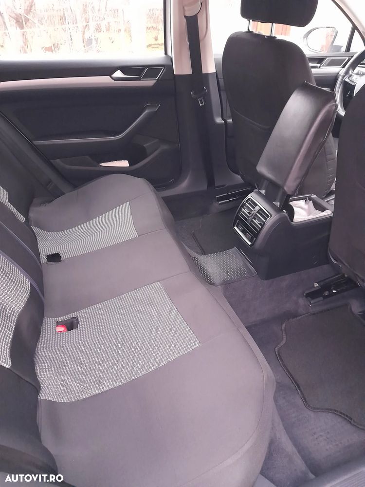 Volkswagen Passat 2.0 TDI (BlueMotion Technology) Comfortline - 4