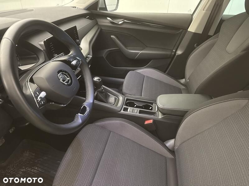 Skoda Octavia 1.5 TSI ACT Ambition - 11