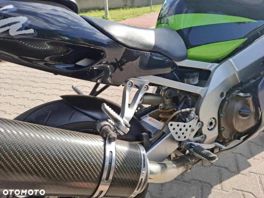 Kawasaki ZXR - 4