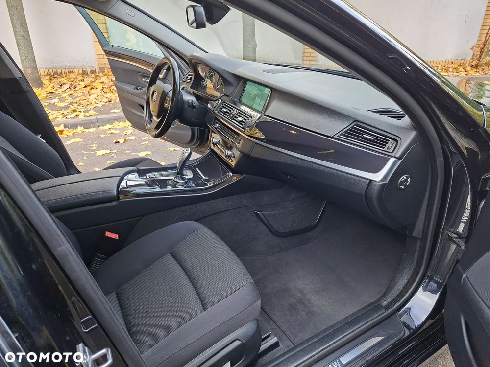 BMW Seria 5 - 12