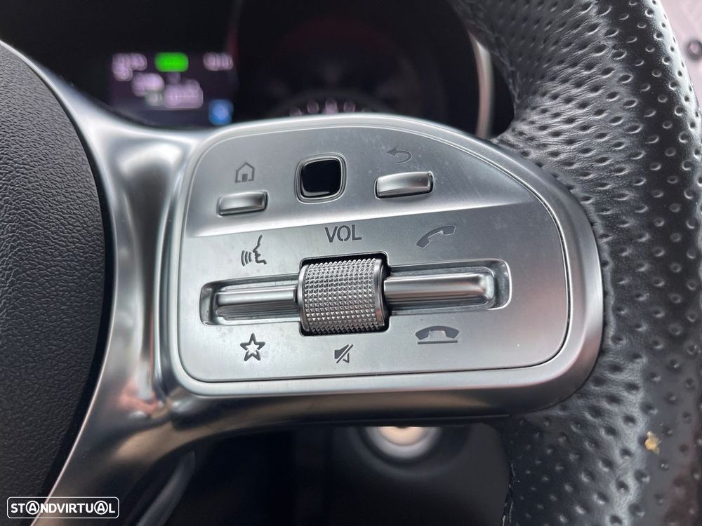 Mercedes-Benz GLC 300 e 4Matic - 23