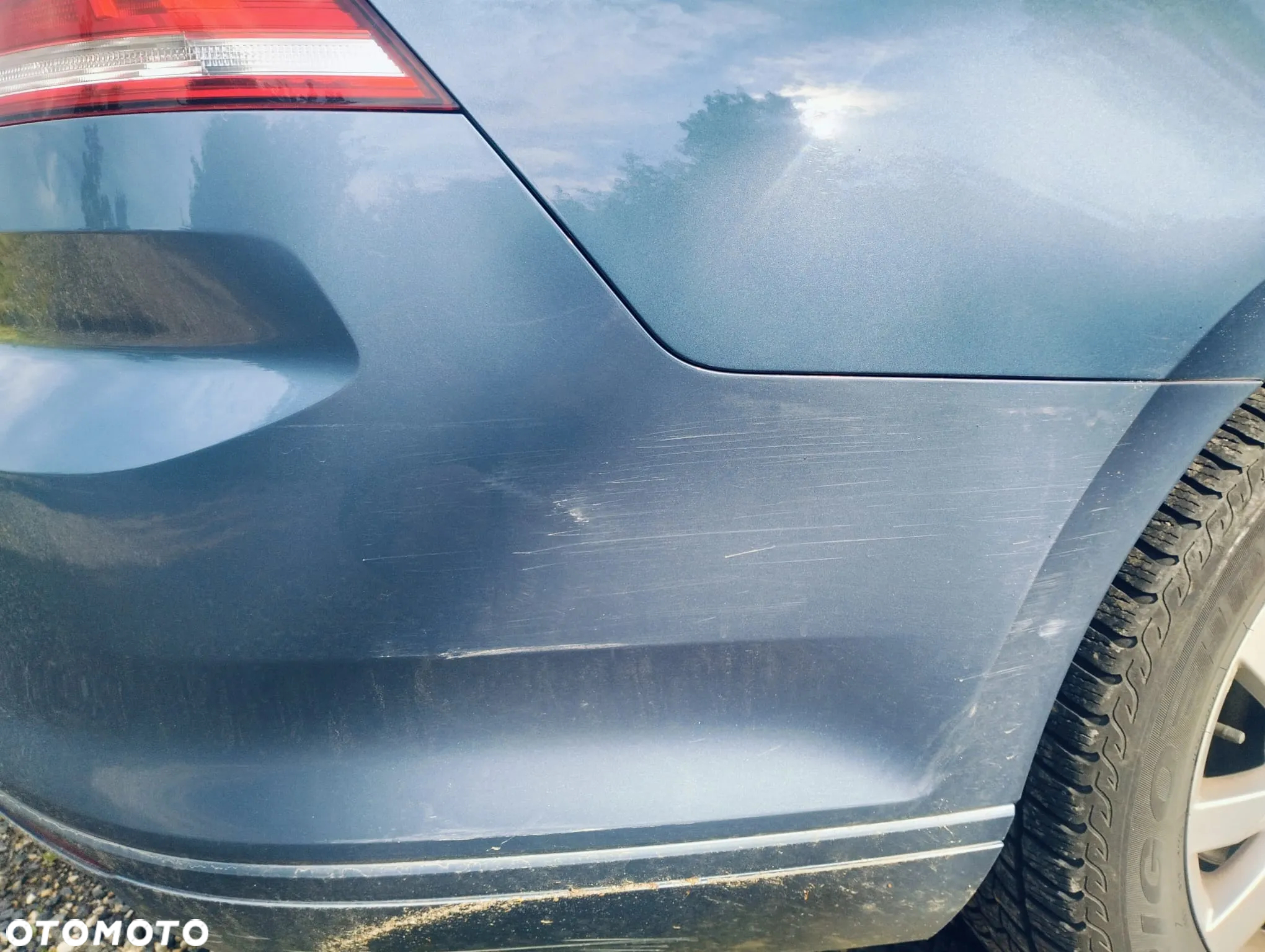 Volkswagen Passat - 13