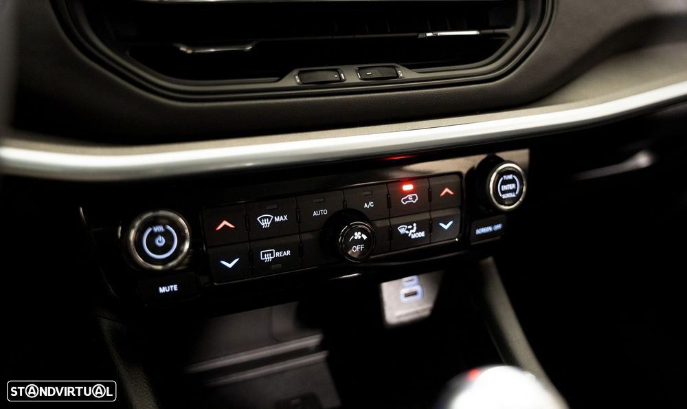 Jeep Compass 1.3 T Limited - 8