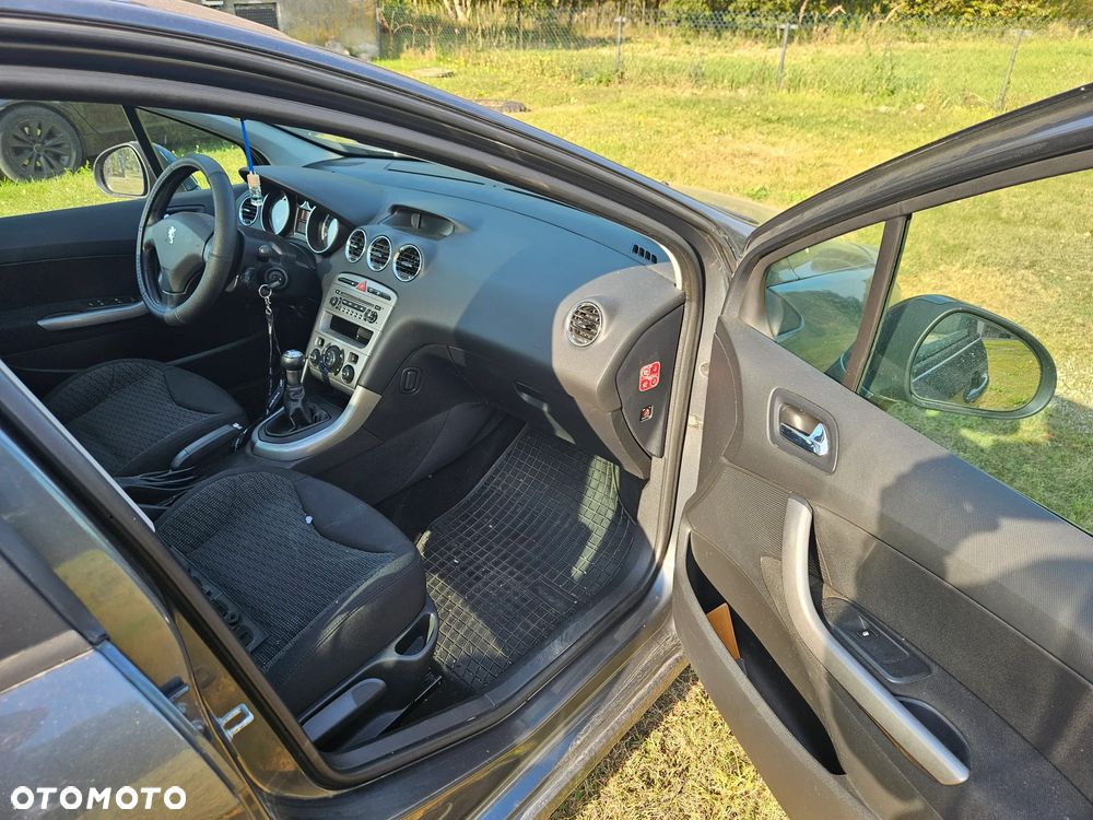 Peugeot 308 - 7