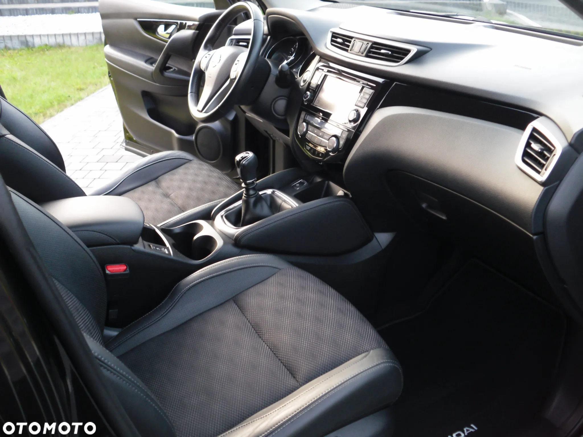 Nissan Qashqai 1.6 DIG-T TEKNA+ - 18