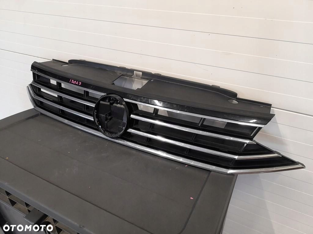 GRILL ATRAPA VOLKSWAGEN PASSAT B8 3G0 R-LINE LIFT - 5