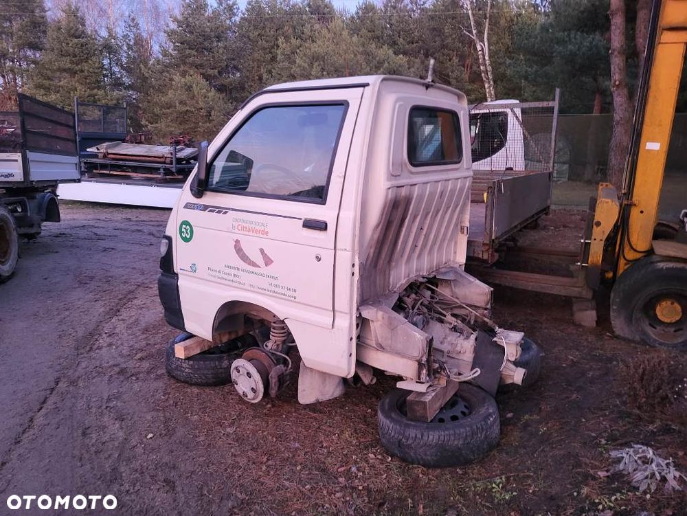 Kabina Piaggio Porter skrzynia biegów zawieszenie chłodnica koło felga - 4