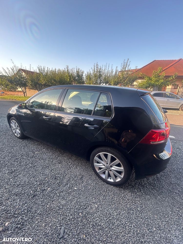 Volkswagen Golf 1.2 TSI BlueMotion Technology Comfortline - 4