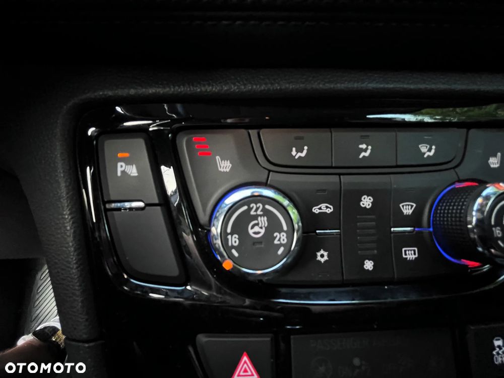 Opel Mokka X 1.4 T Elite S&S - 23