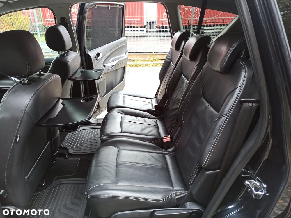 Ford S-Max 2.0 TDCi Titanium - 11