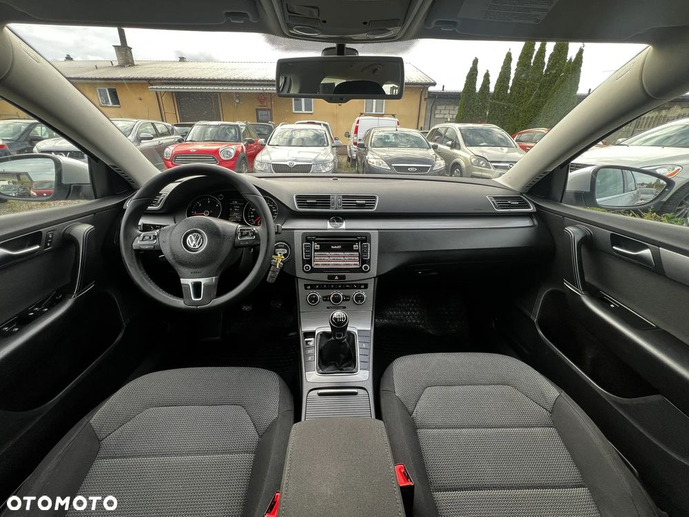 Volkswagen Passat Variant 2.0 TDI BlueMotion Technology Comfortline - 20
