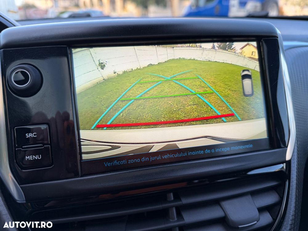 Peugeot 208 PureTech 82 Start & Stop Allure - 20