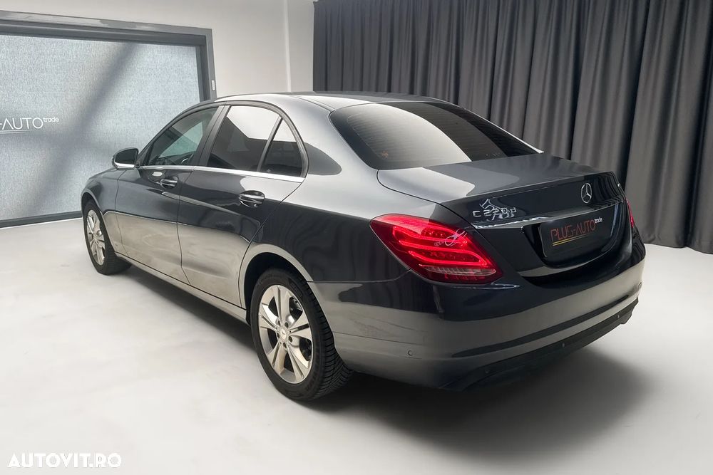 Mercedes-Benz C 220 d 4MATIC Aut. - 7