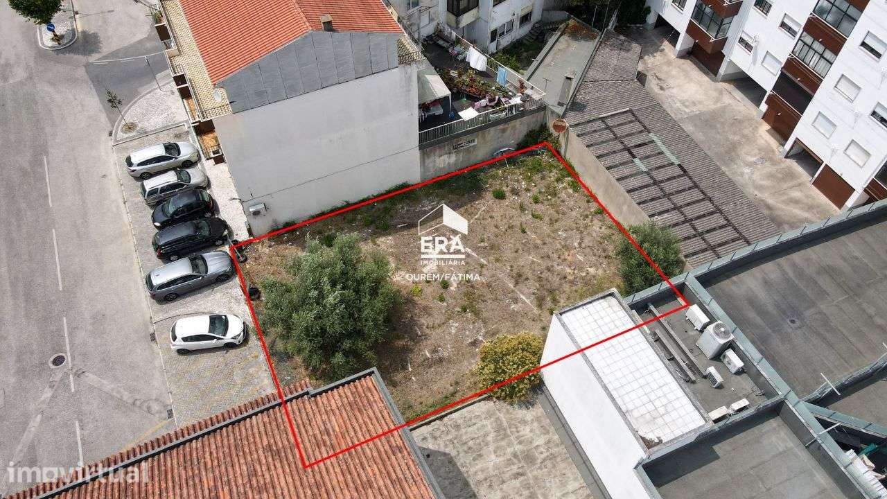 Lote com possibilidade de construção, no centro de Ourém - Grande imagem: 3/16