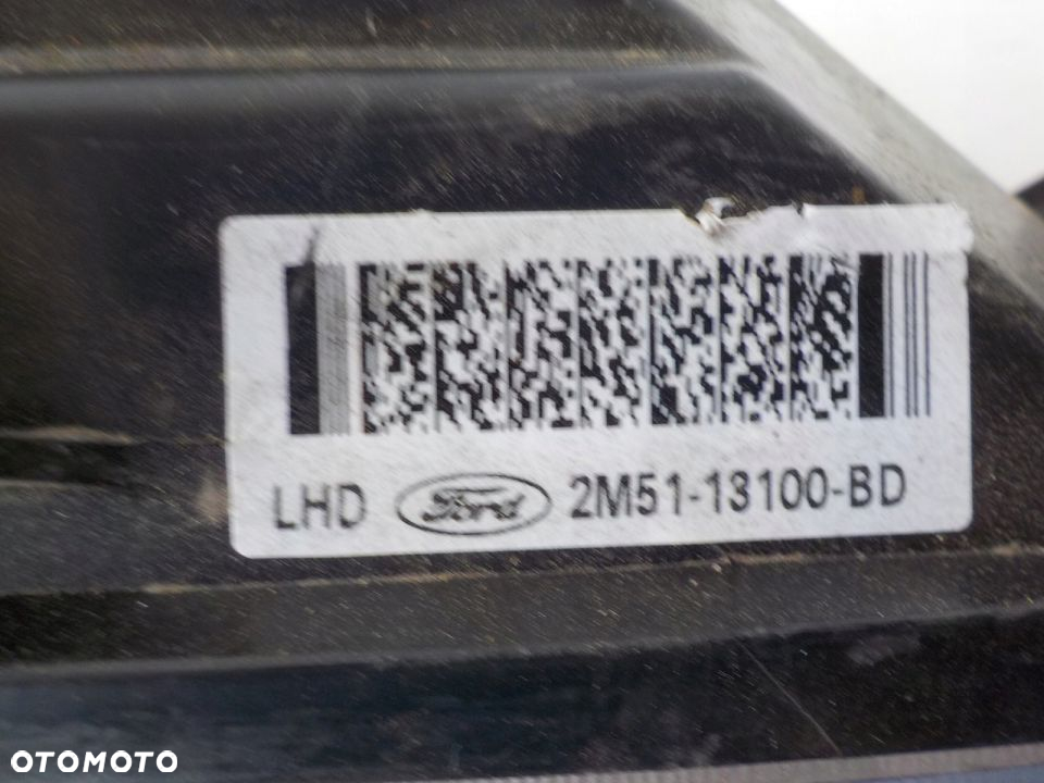 FORD FOCUS MK1 LIFT LAMPA PRZÓD PRAWA - 2
