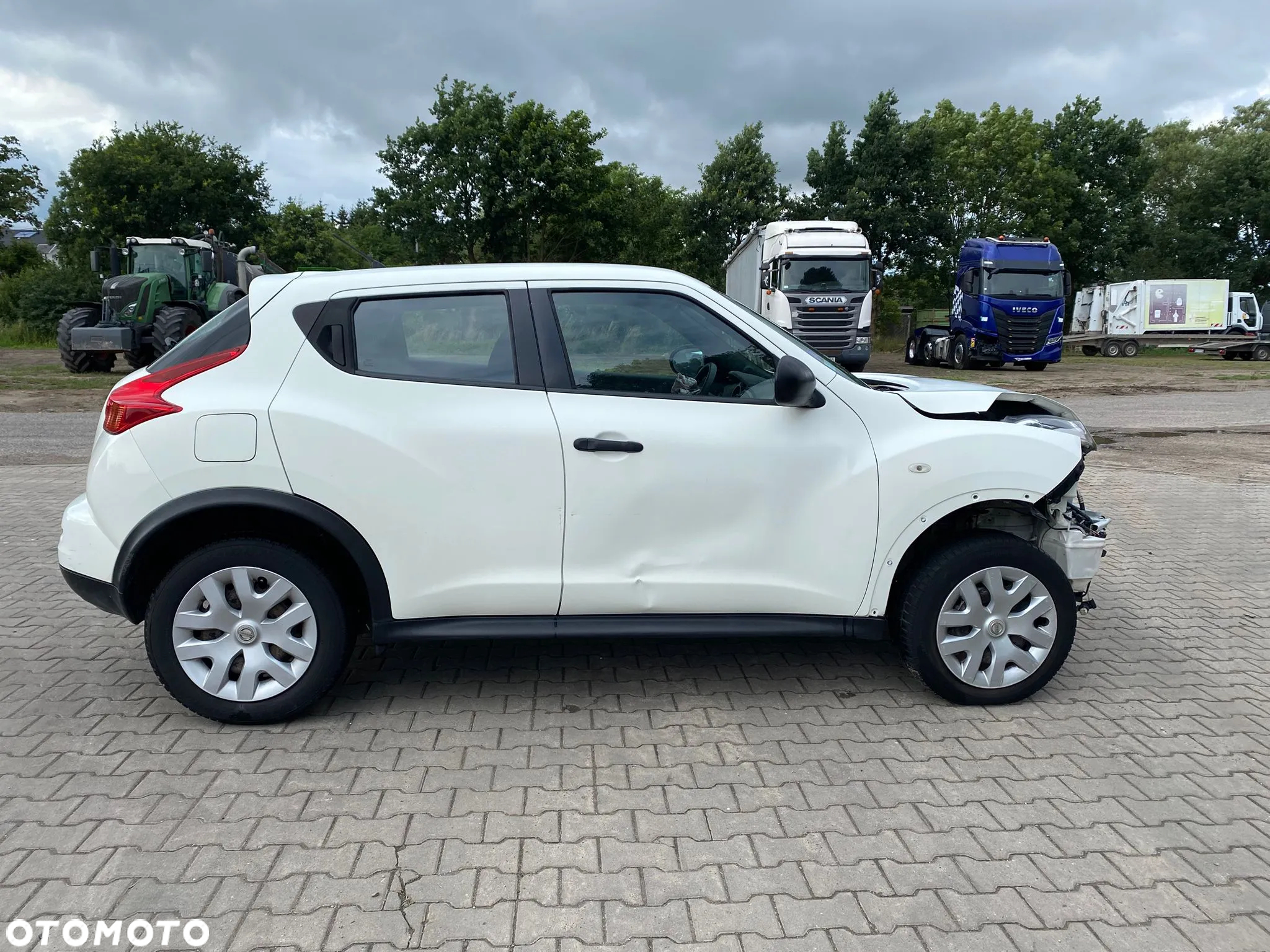 Nissan Juke 1.6 Visia - 7
