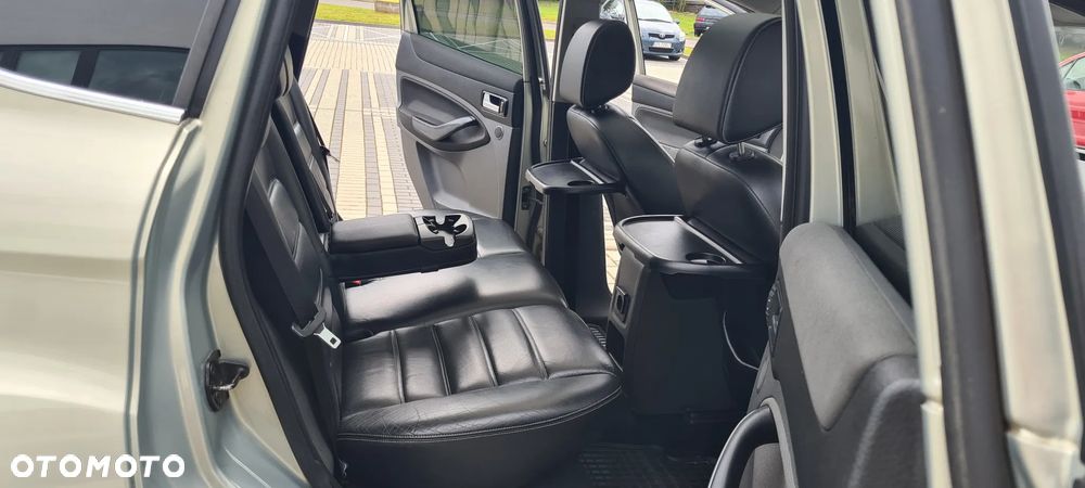 Ford Kuga 2.0 TDCi Titanium FWD - 17