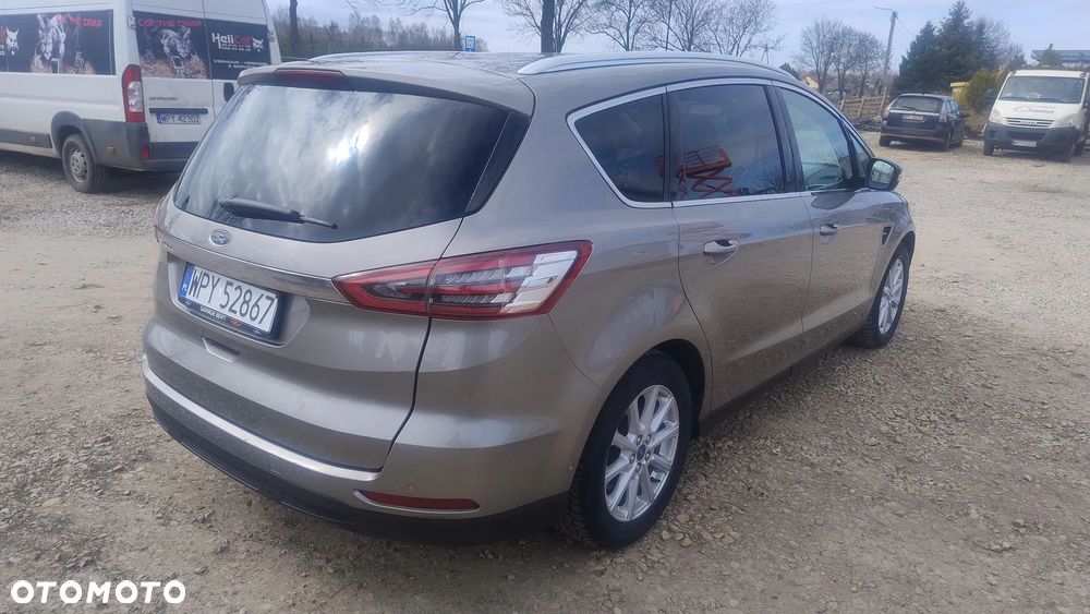 Ford S-Max 2.0 TDCi Titanium PowerShift - 9