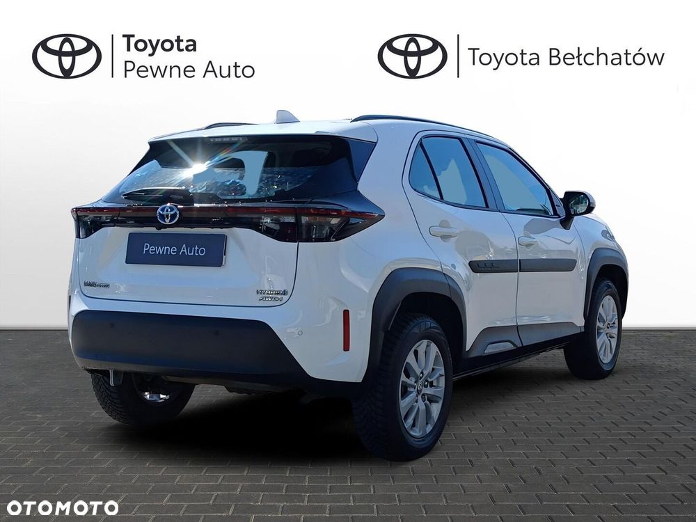 Toyota Yaris Cross Hybrid 1.5 Comfort 4x4 - 7