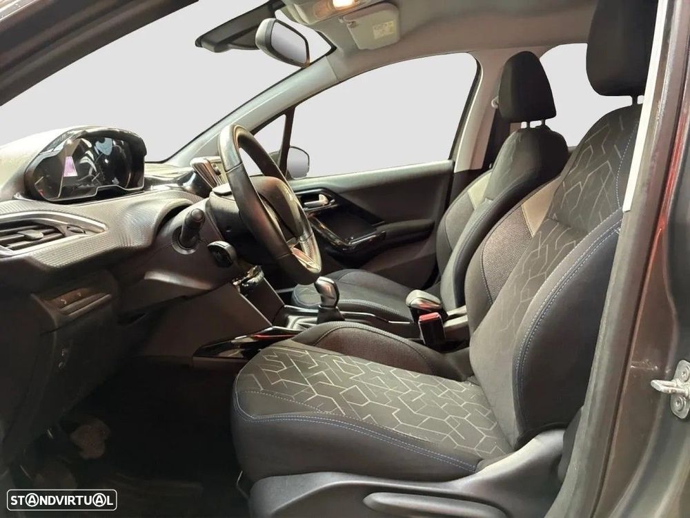 Peugeot 2008 1.2 PureTech Active - 7