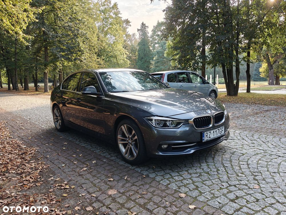 BMW Seria 3 330e iPerformance Luxury Line - 2