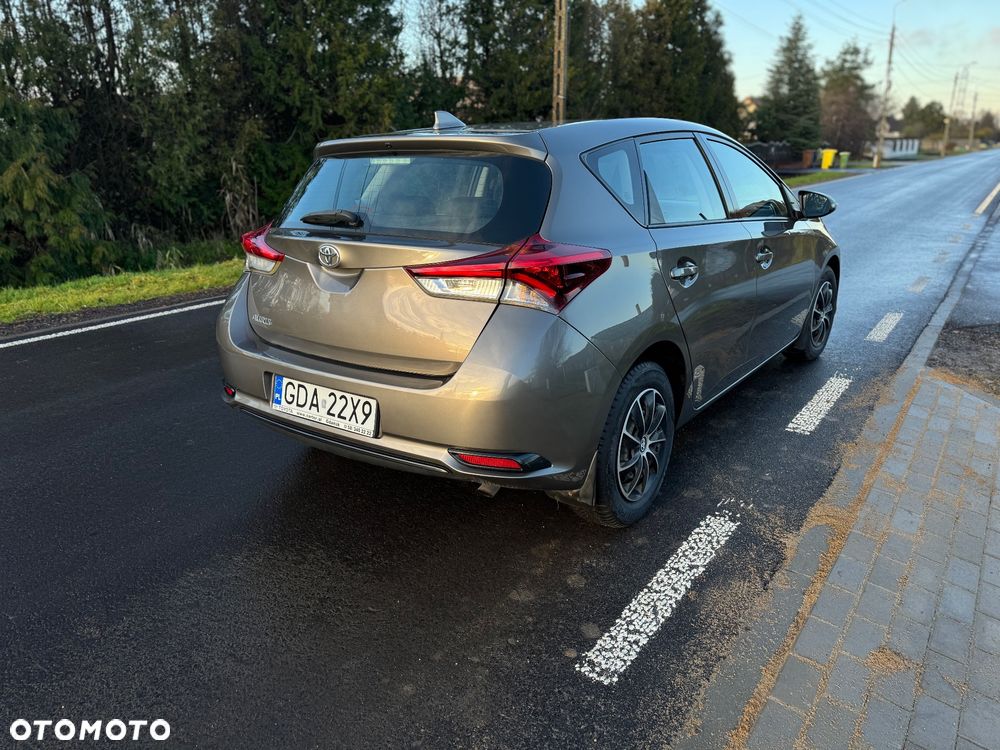 Toyota Auris 1.33 VVT-i Comfort - 3