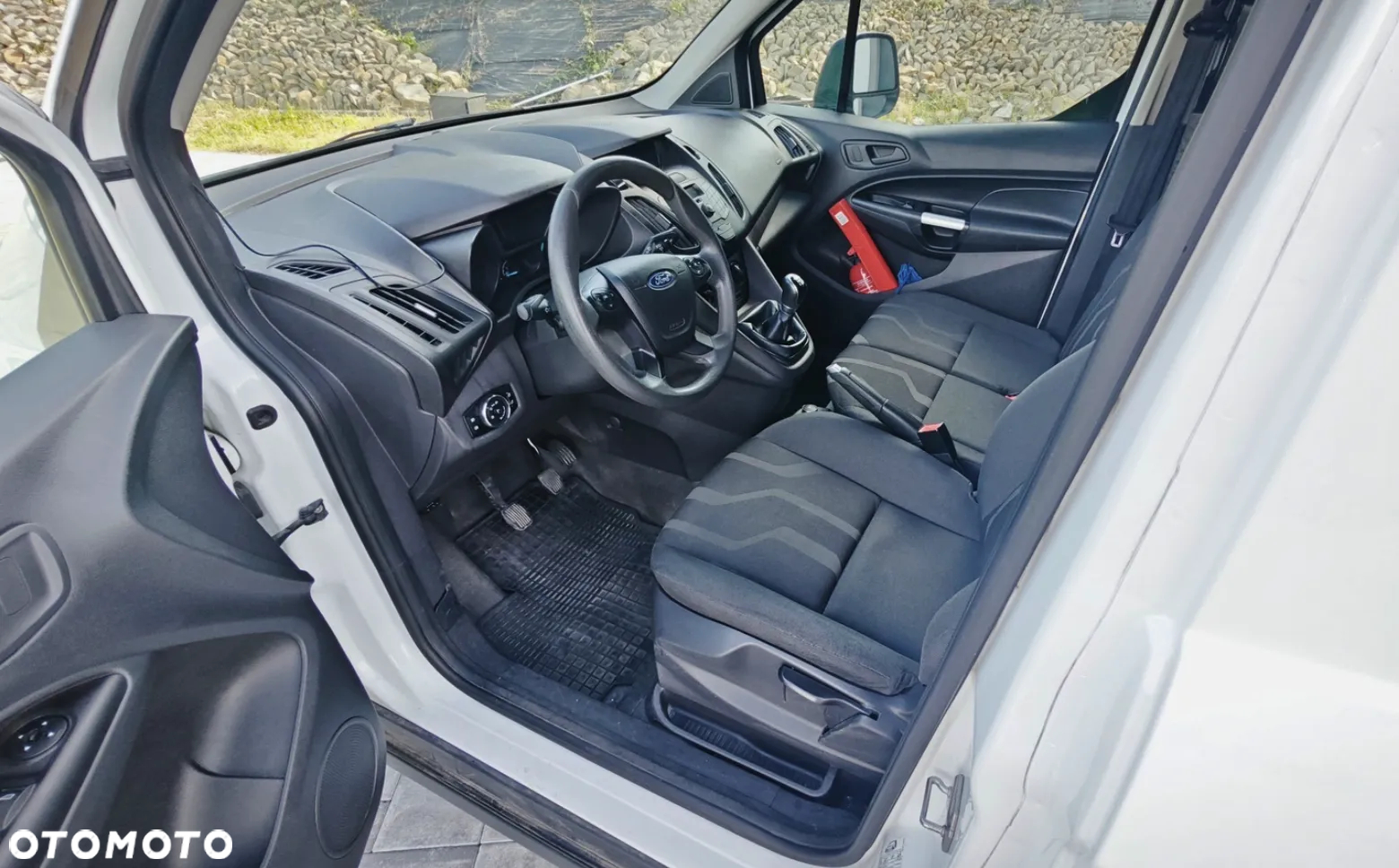 Ford Transit Connect - 7