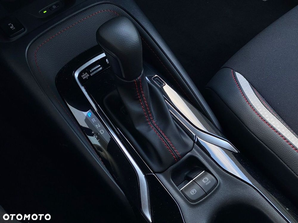 Toyota Corolla 2.0 Hybrid GR Sport - 19
