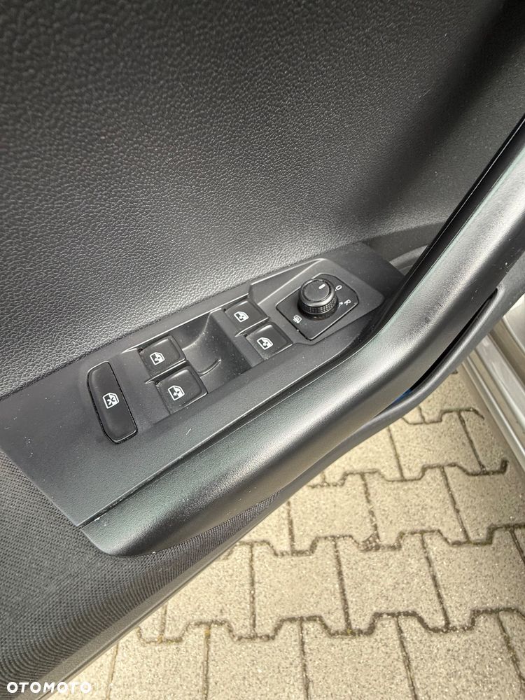 Volkswagen Polo 1.0 Trendline - 11