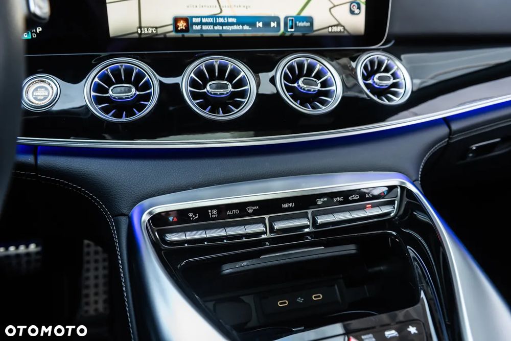 Mercedes-Benz AMG GT 43 4-Matic+ - 24