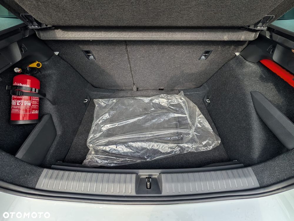 Skoda Kamiq 1.0 TSI Monte Carlo - 16