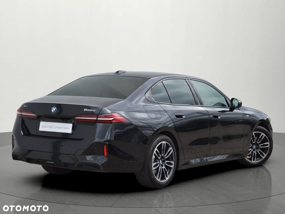 BMW Seria 5 520d xDrive mHEV M Sport - 3