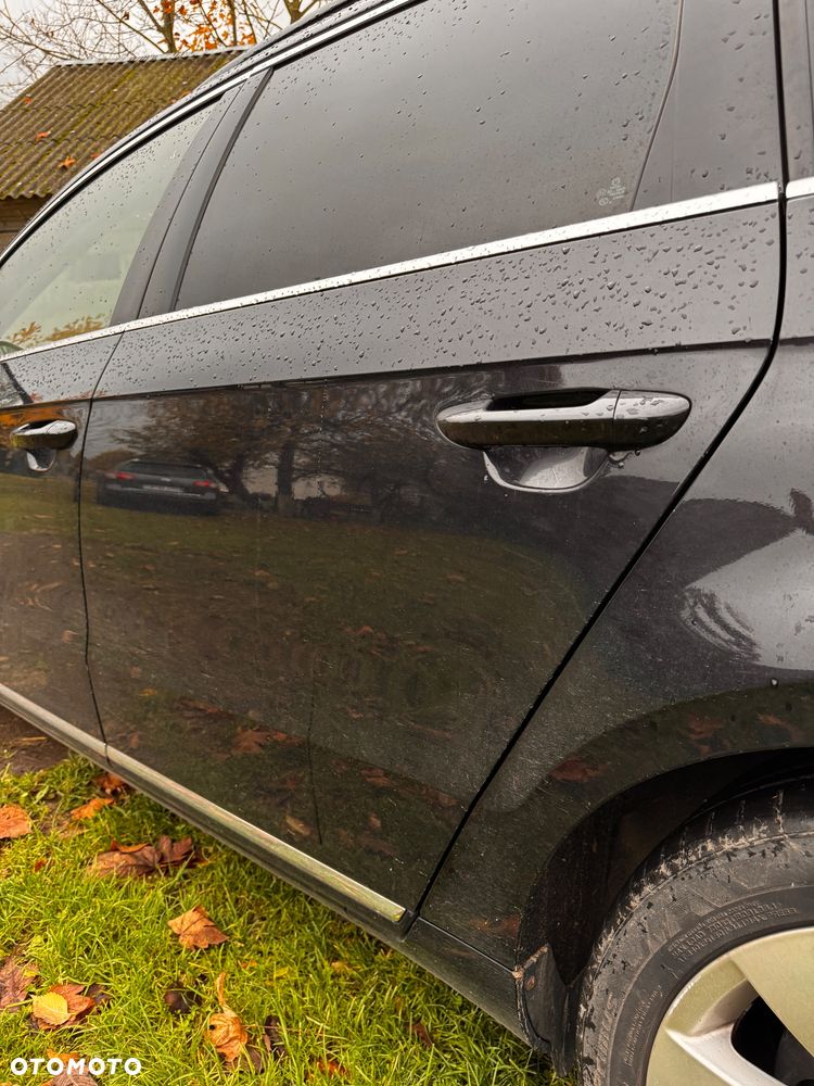 Volkswagen Passat 2.0 TDI Comfortline DSG - 12