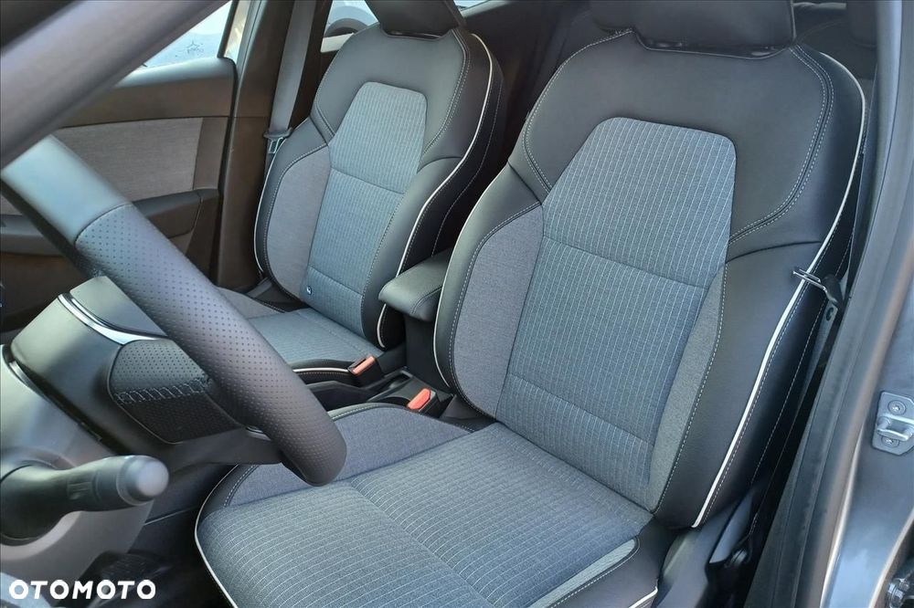 Renault Clio 1.0 TCe Techno - 5