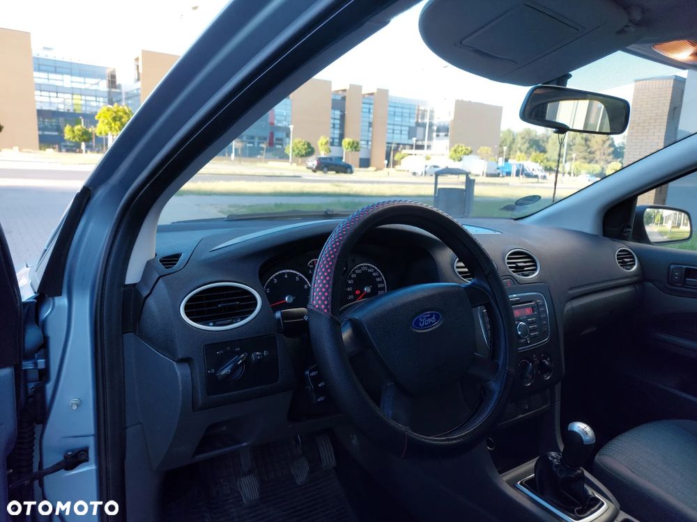 Ford Focus - 27
